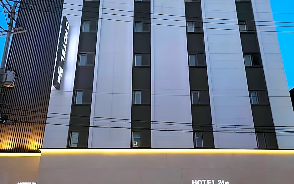 Hotel24ST.UrbanBrown Seosan lakepark