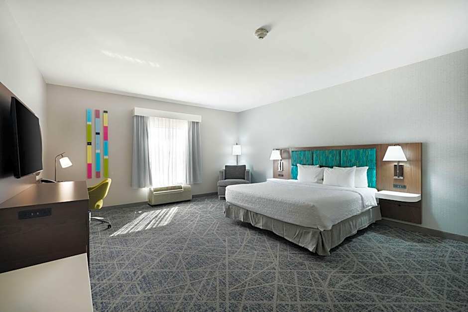 Hampton Inn By Hilton And Suites Tulsa Central