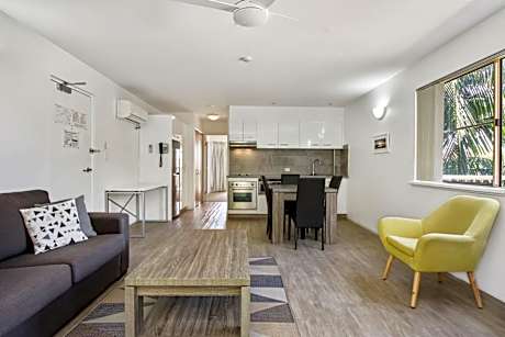 Lennox Beach Resort