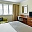 Holiday Inn Cardiff - North M4 By IHG