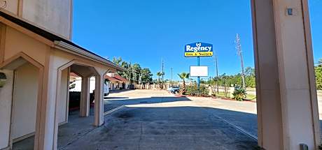 Regency Inn & Suites By Capital O Houston IAH Airport