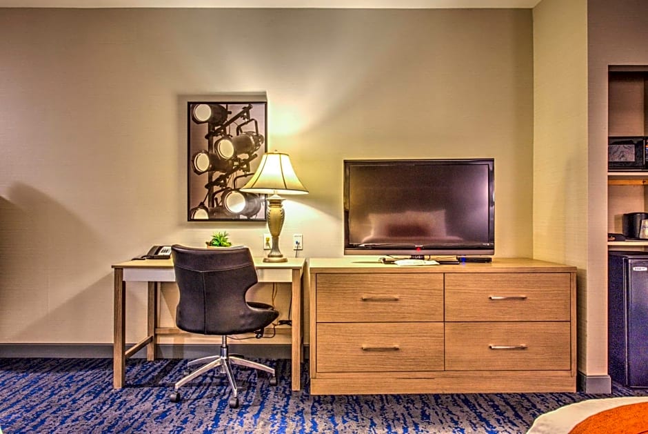 Best Western Plus Media Center Inn & Suites