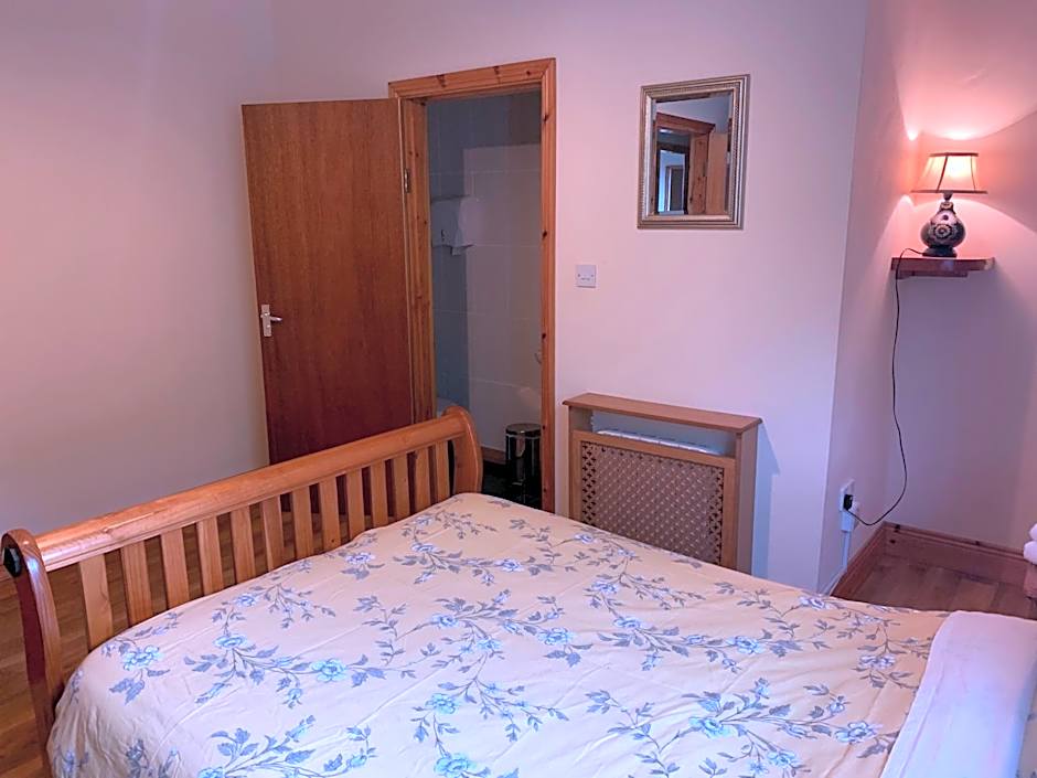 Clare's Rock Self-catering Accommodation