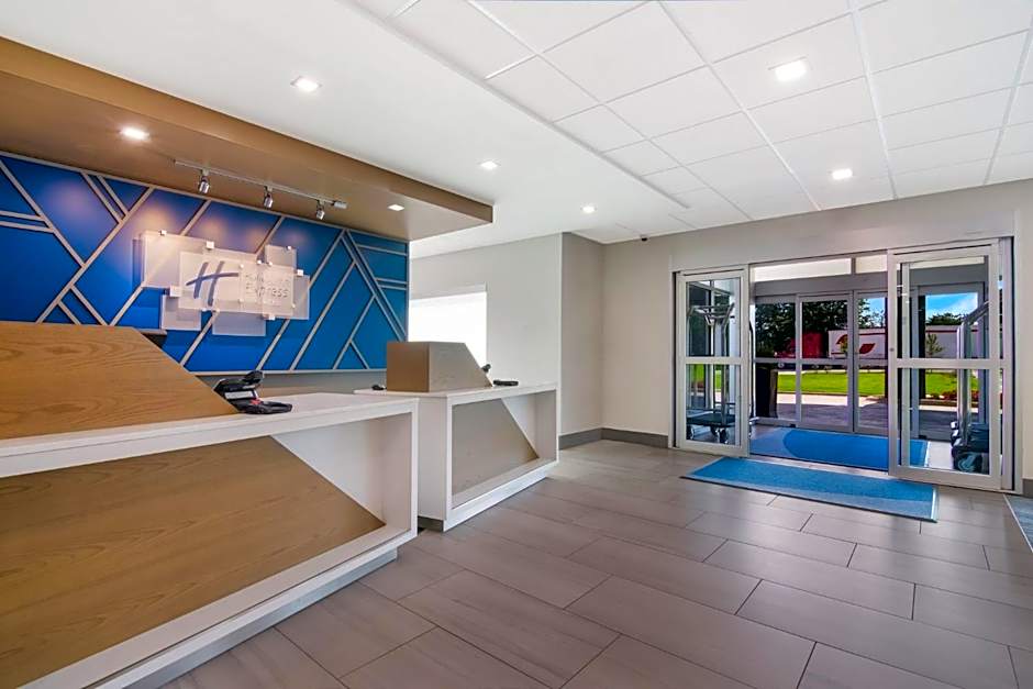 Holiday Inn Express And Suites Springdale Fayetteville Area By IHG