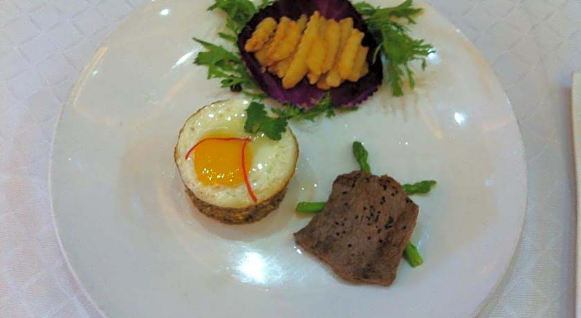 Zhangjiagang Huafang Jinling International Hotel