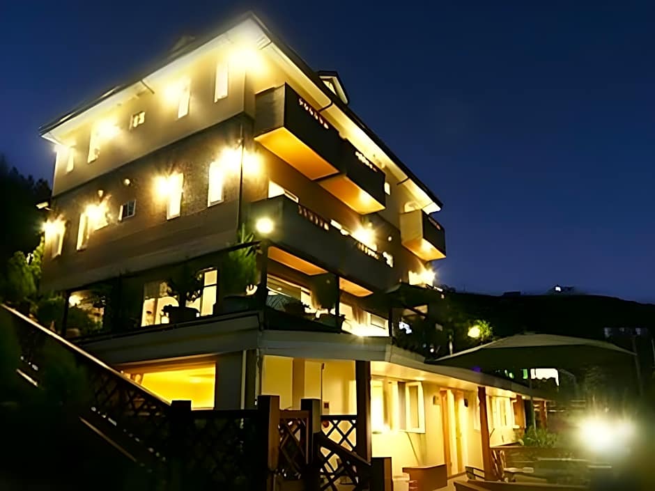 Chingjing New Paradise Bed and Breakfast