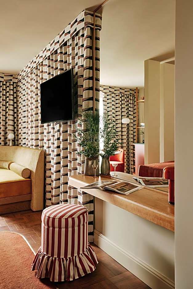 Locke am Platz Zurich