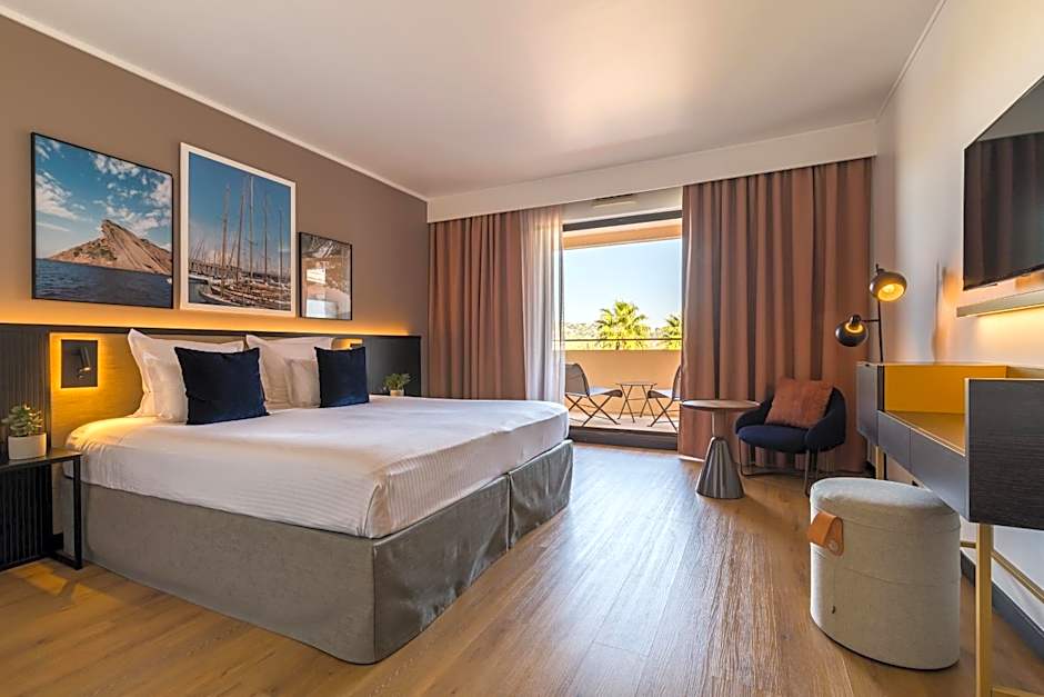 Golden Tulip Villa Massalia