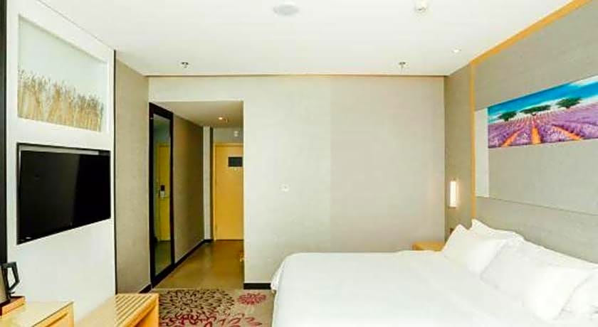 Lavande Hotel Suqian Sihong Zhongyuan Logistics City