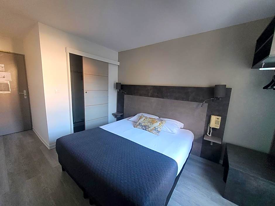 Hotel Novella Nantes Centre Gare