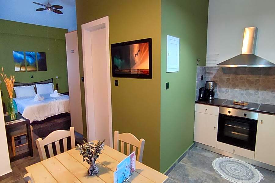 Socrates Organic Village - Wild Olive