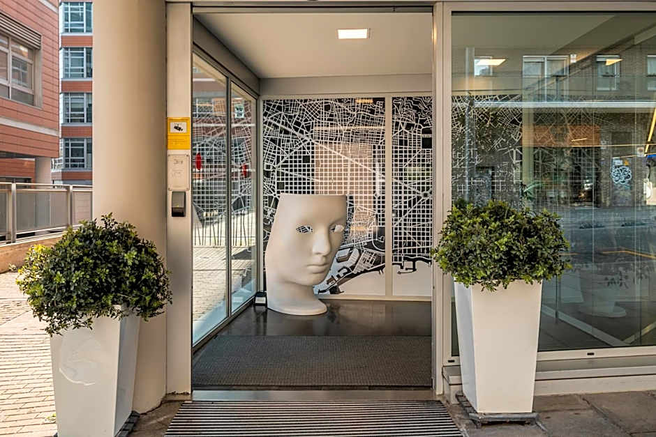 Naitly Barcelona Poblenou