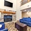 Comfort Suites Johnson Creek Conference Center