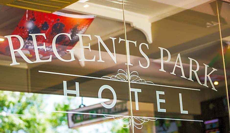 Nightcap at Regents Park Hotel