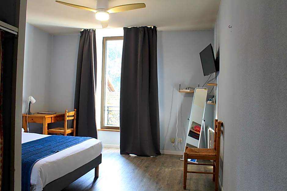 Logis Hôtel Le Saint Clément