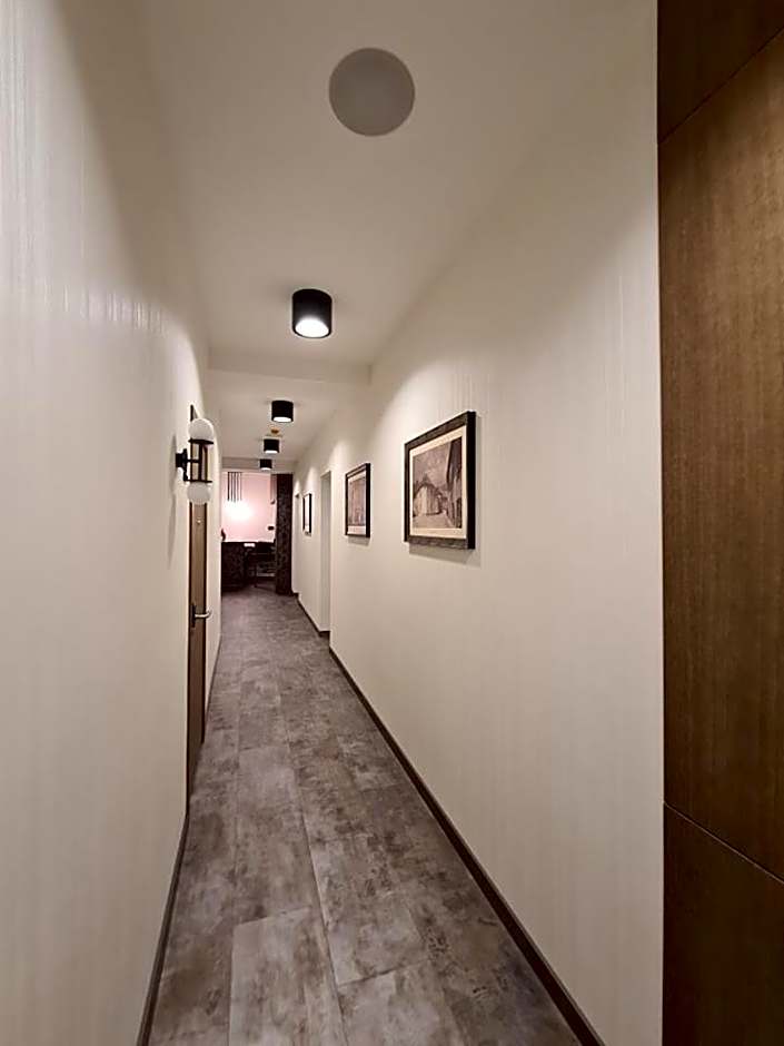 Vvinn Hotel