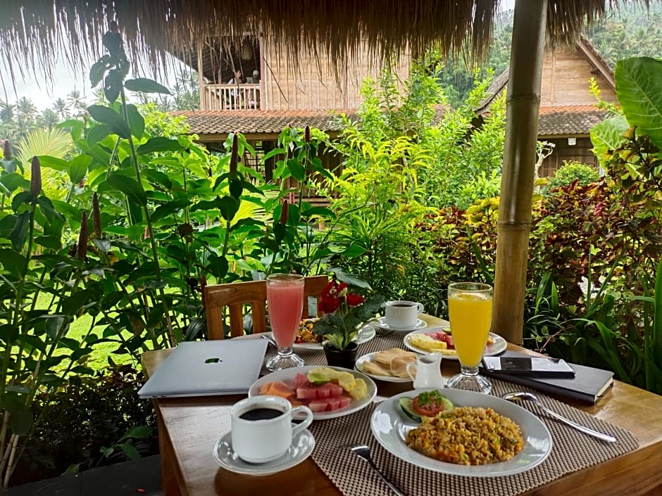 Kubu Sakian Villa and Restaurant Sidemen