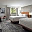 Sheraton Grand Rapids Airport Hotel