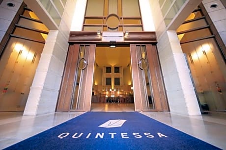 Quintessa Hotel Sapporo