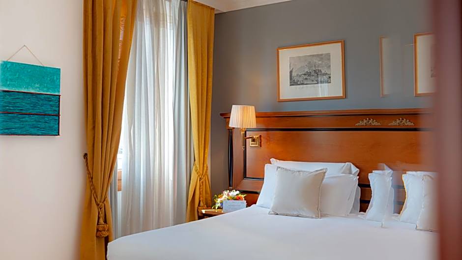 All'Angelo Art Hotel