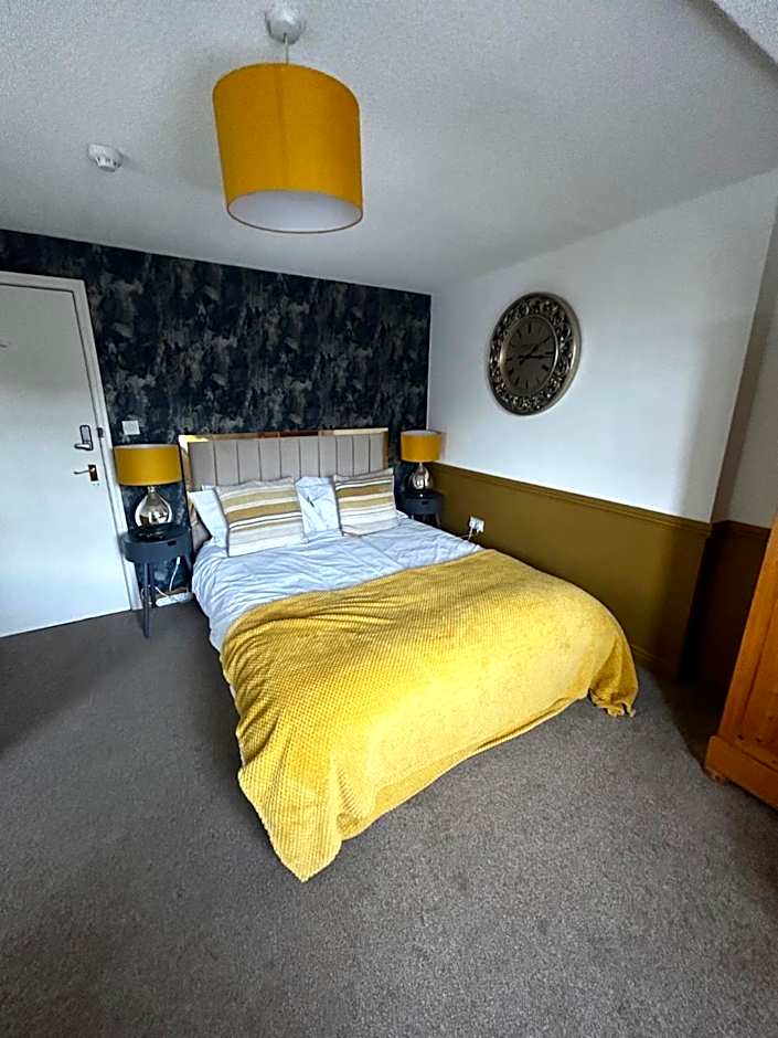 The Golden Lion Hotel