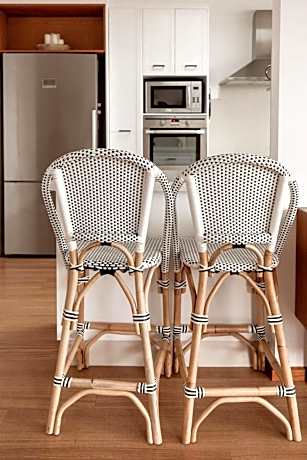 Seagrass Coastal Retreat with direct beach access