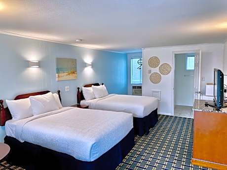 Standard Room with Two Double Beds