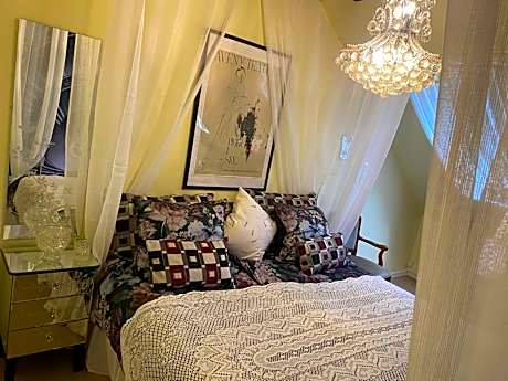 Double Room with Shared Bathroom