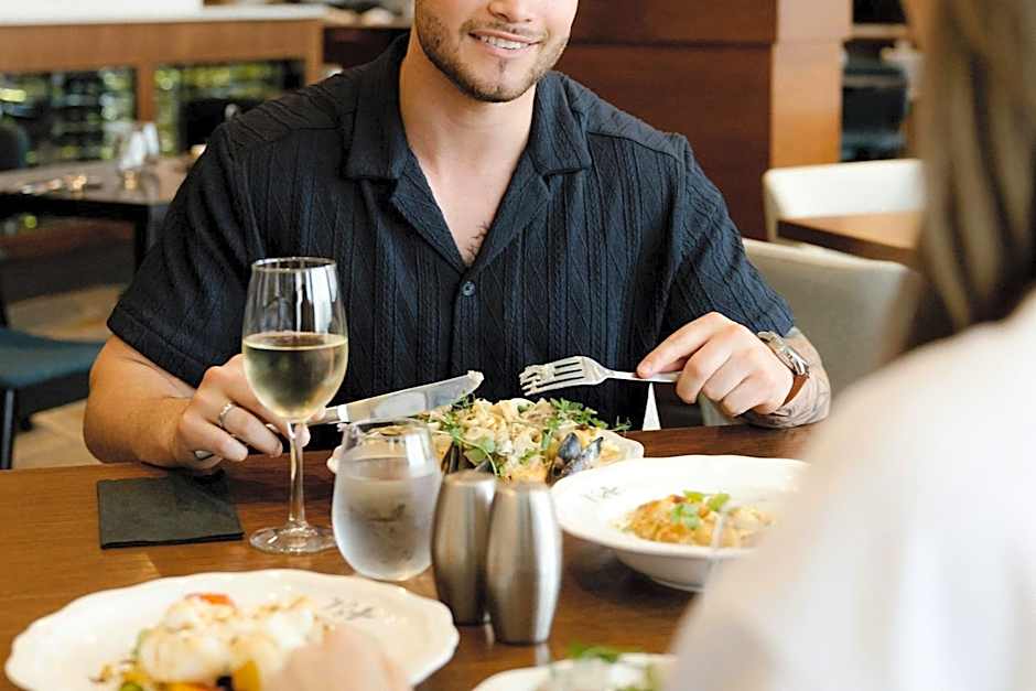 Courtyard by Marriott Montreal Airport