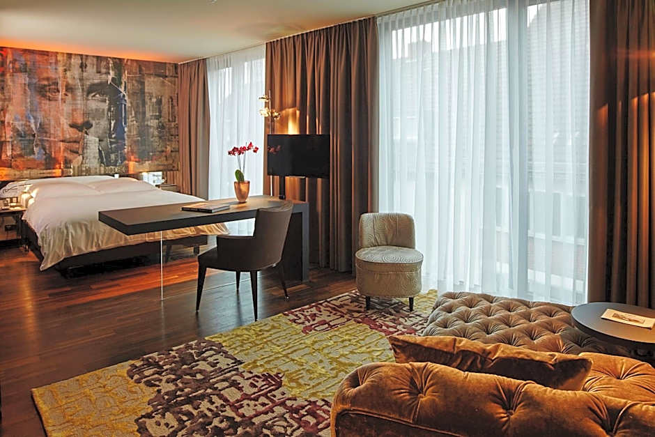 Savoy Hotel