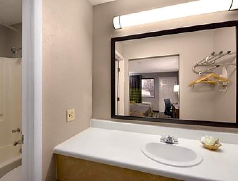 Super 8 by Wyndham Wytheville