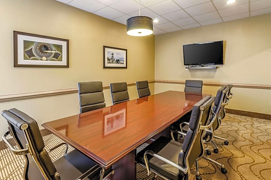Comfort Inn & Suites Christiansburg I-81