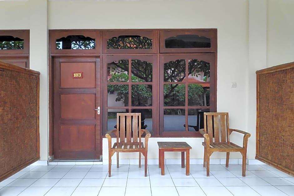 SPOT ON 2426 Hotel Aget Jaya Ii