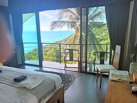 Deluxe Double Room with Sea View