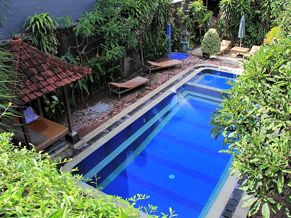 Gemini Star Hotel