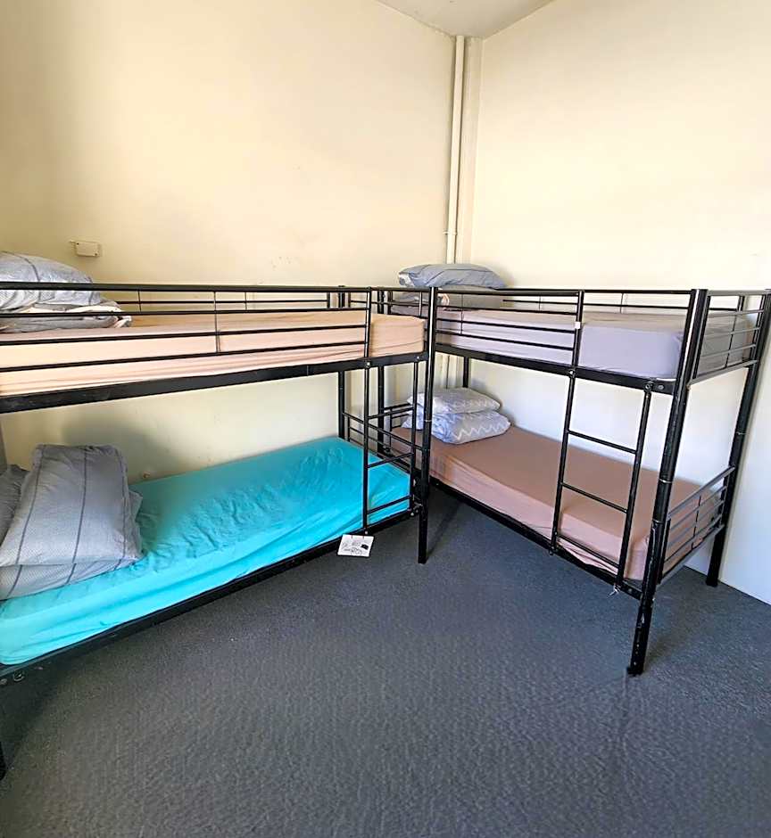 West End Motel & Backpackers