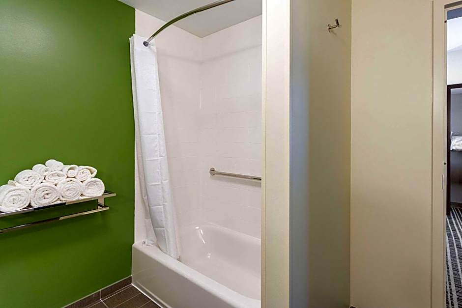 Sleep Inn & Suites Yukon Oklahoma City