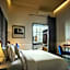 The Edison George Town