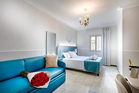 Deluxe Double Room with Terrace
