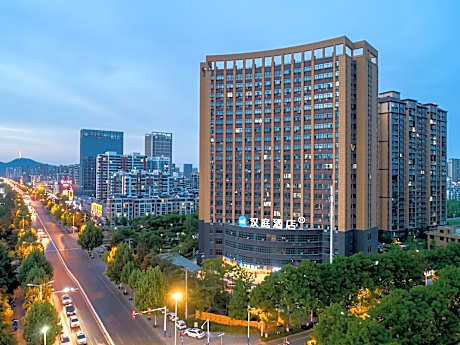 Hanting Hotel Huaibei Xiangshan Middle Road RT-Mart