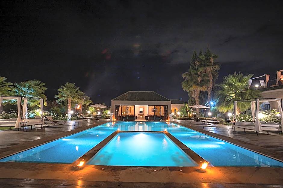 Just V hotel & Spa
