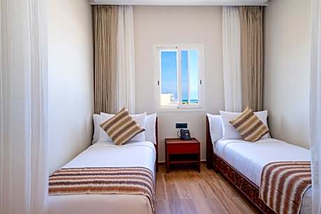 Two Bedroom Superior Family Suite Ocean View