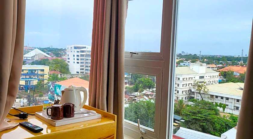 Sempre Premier Inn Mactan Airport Hotel