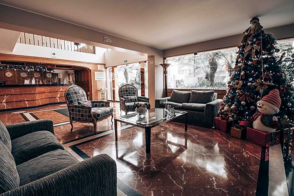 Suites del Bosque Hotel