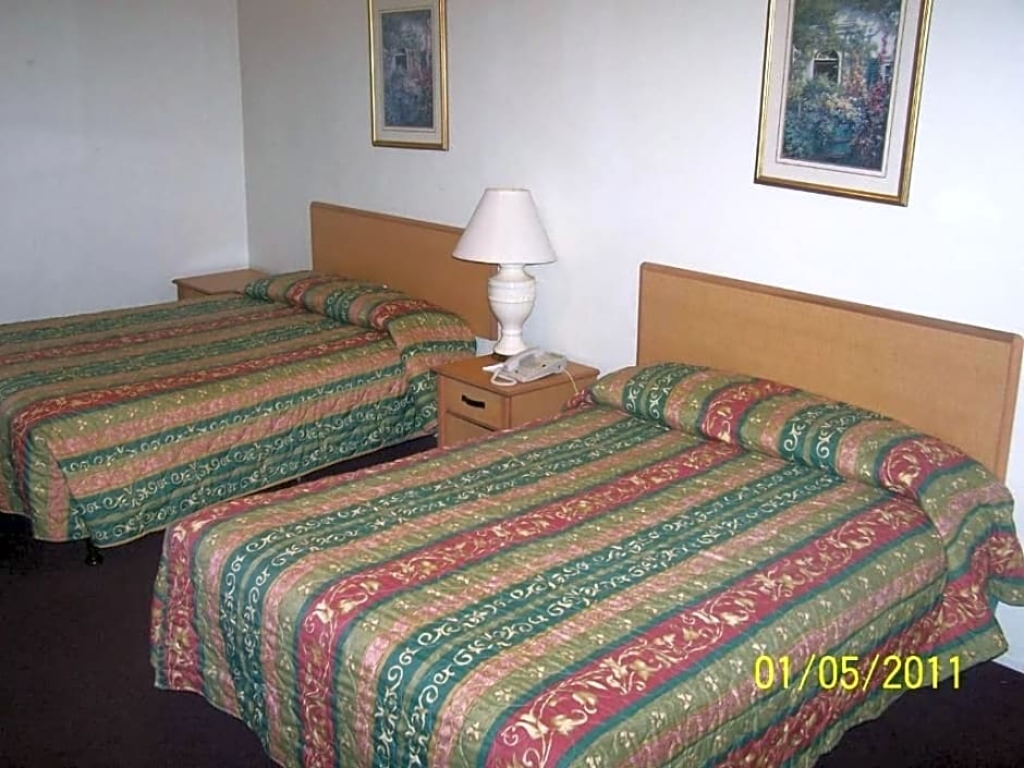 American Inn & Suites
