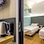 Mode Inn Icon City