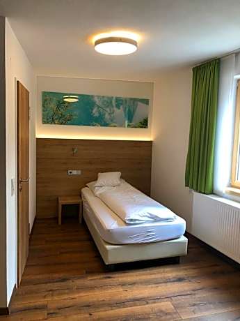 Economy Single Room