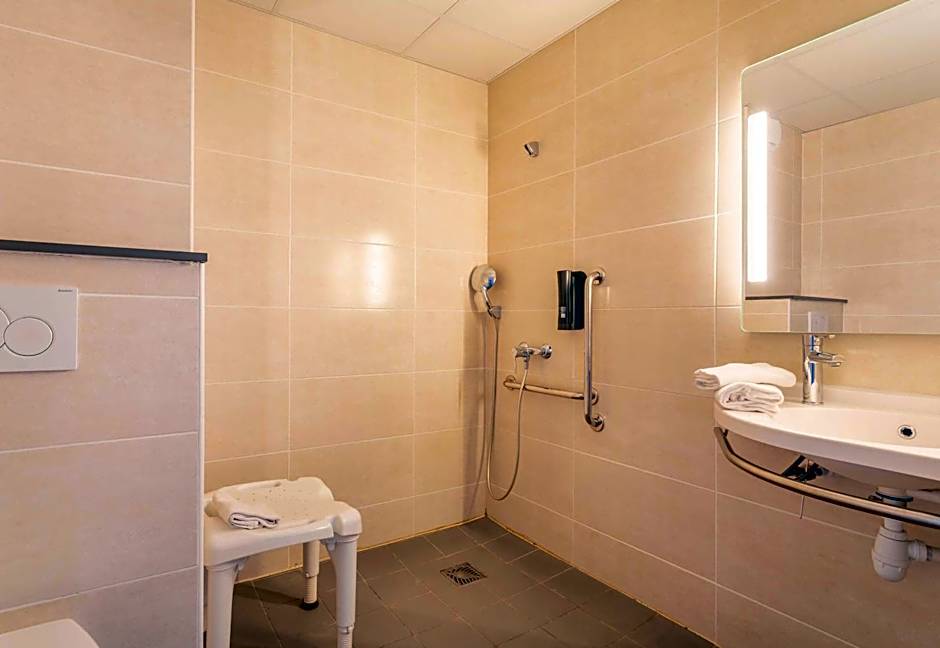 B&B HOTEL Aix en Provence Venelles