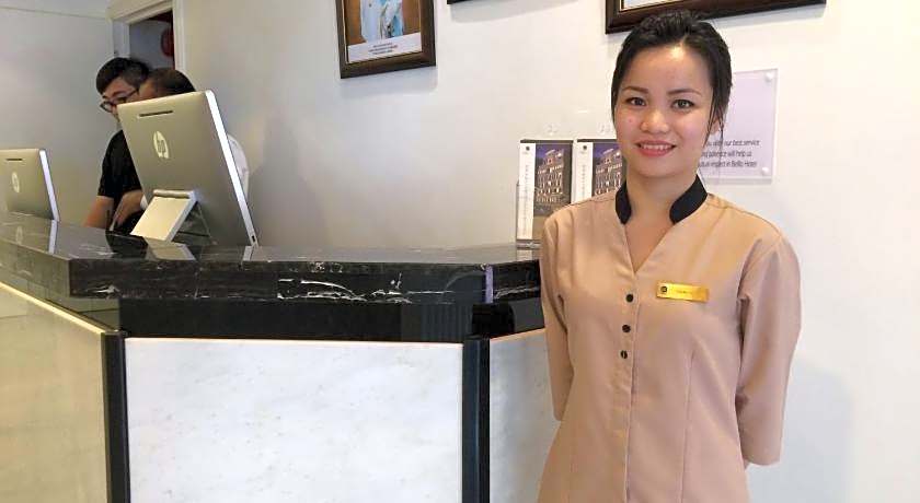 Belllo Hotel Jb Central