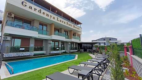 Gardenya Lara Suit Hotel